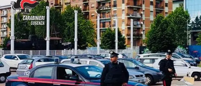 Spaccio di droga, due arresti a Cosenza: uno è incensurato