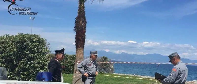 Rossano, ostruito sbocco a mare: denunciate nove persone