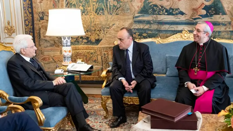 Il Presidente Sergio Mattarella riceve Alberto BONISOLI, Ministro per i beni e le attivit\\u00C3 culturali,e con S.E. Rev.ma Mons. Giuseppe SATRIANO,Arcivescovo di Rossano \\u00E2\\u20AC\\u201C Cariati,in occasione della consegna della copia anastatica del Codex Purpureus Rossanensis (foto di Francesco Ammendola - Ufficio per la Stampa e la Comunicazione della Presidenza della Repubblica)