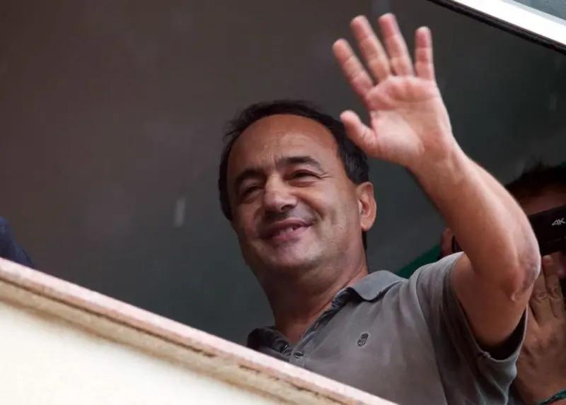 Processo a Lucano, l'Usb: «Saremo al suo fianco davanti al Tribunale»