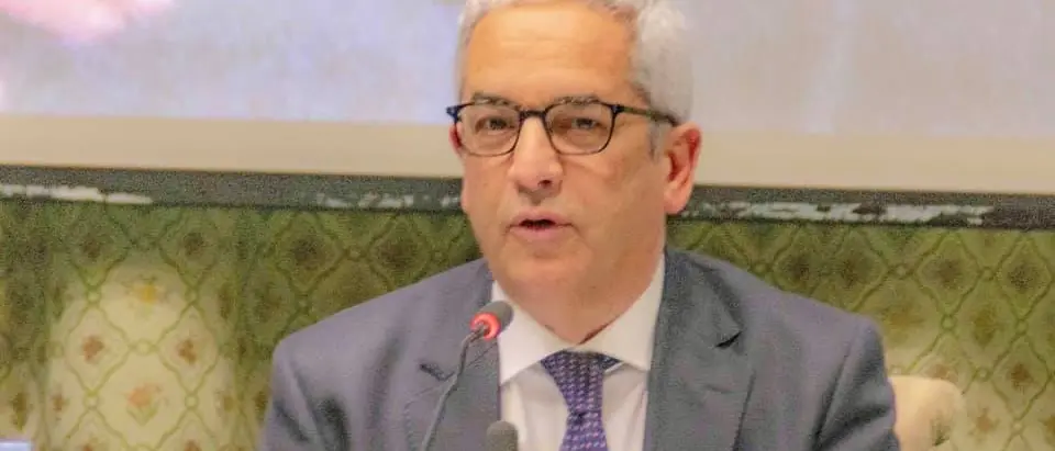 Rende, Manna riapre parzialmente il mercato. Opposizione preoccupata