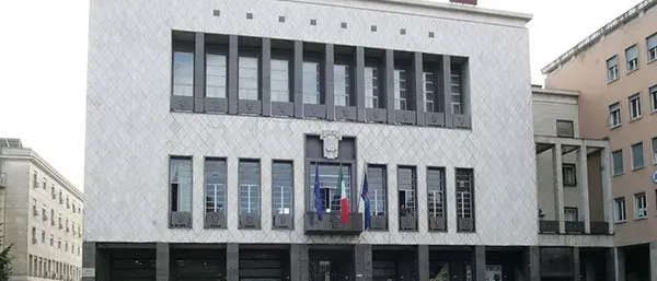 Pagamenti sanzioni in tilt, il Comune di Cosenza: «Nessuna responsabilità dell’Ente»\n