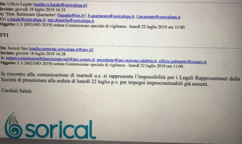 Sorical replica a Guccione: «Nostra assenza comunicata via email». E spunta una foto...