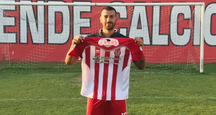 Rende, pari al veleno con la Vibonese. Rigoli protesta con l'arbitro (1-1)