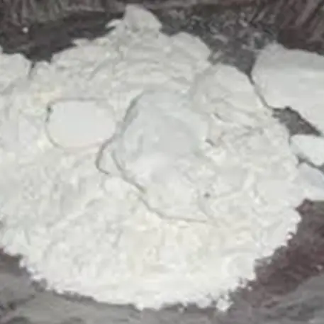 Forza posto di blocco, poi getta la droga dall'auto: un arresto a Cosenza