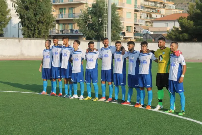 PraiaTortora, inizio col botto. Scalea ko nel derby (2-0)