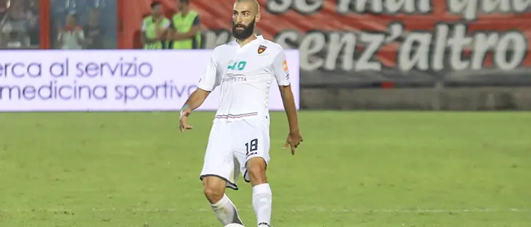 Cosenza, Trinchera pensa (anche) al futuro: è fatta per un rinnovo