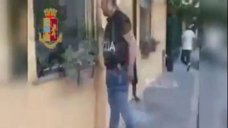 Dai giochi erotici al sesso a pagamento, la terribile storia della donna di Corigliano Rossano