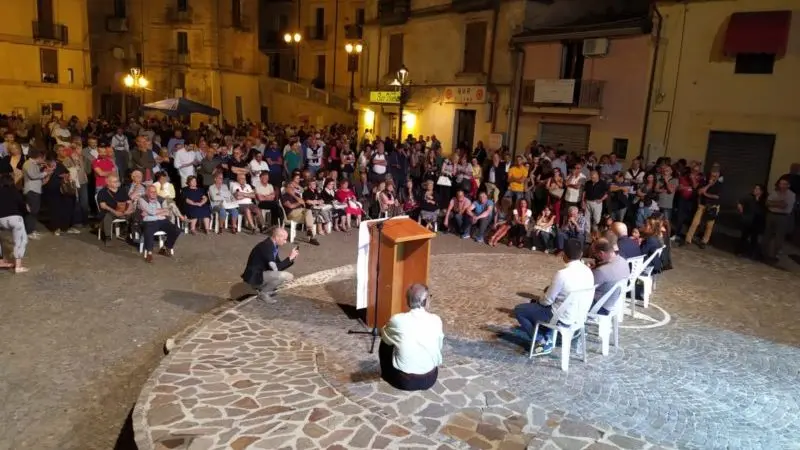 Festa dell'Unità, Oliverio rilancia le primarie: «Seguire le regole»