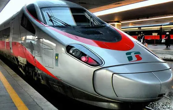 Petizione per salvare il Frecciarossa Sibari-Bolzano: oltre 1.300 firme\n