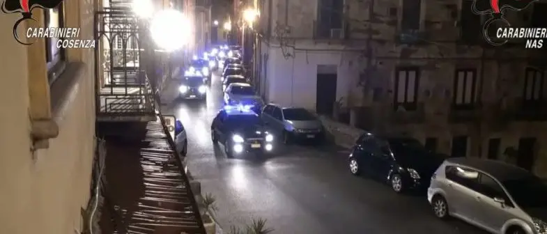 Farmaci abusivi, il ruolo del medico di base di Cosenza: le accuse