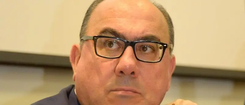 Guccione: «Continua lo stato di coma della sanità calabrese»