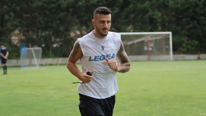 Cosenza, Litteri si ferma di nuovo durante l'allenamento