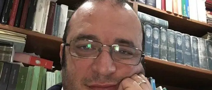 «Casali del Manco privatizza, esternalizza e aumenta il costo dei servizi»