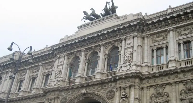 Tentata estorsione mafiosa a Spezzano Albanese, la Cassazione conferma il carcere\n