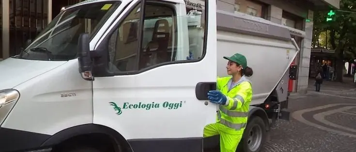 Cosenza, si registrano disagi nella raccolta dei rifiuti indifferenziati