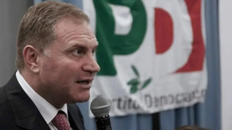«Il Pd vuole cambiare la Calabria». Ma governa dal 2014 la Regione...