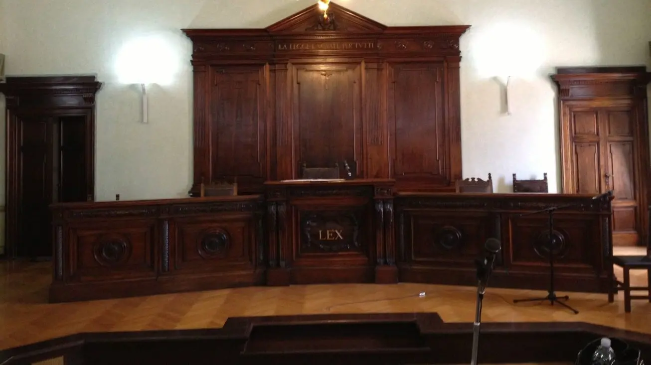 Tentato omicidio a Zumpano, imputato agli arresti domiciliari