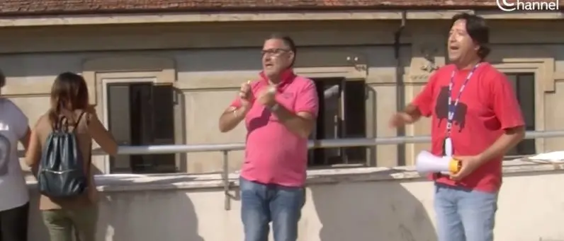 Cosenza, gli Oss licenziati scrivono al ministro Speranza: «Vogliamo internalizzati»