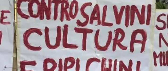 Stutamu Salvini, noi siamo il Sud che resiste... anche a Cosenza