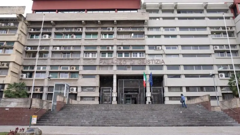 Cosenza, estorsione da 11mila euro ai danni di un anziano: imputato assolto