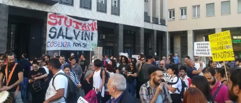 Salvini a Cosenza, annullata l'inaugurazione della sede in piazza XI settembre