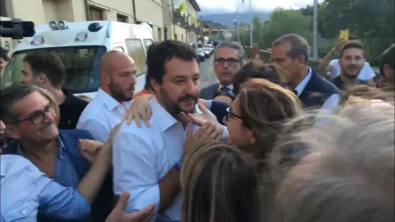 Matteo Salvini a Cosenza, c'è chi dice no: la manifestazione in città