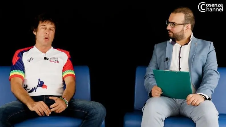 Corteo anti-Salvini, a \"Cosenza Channel Interview\" il pensiero di Claudio Dionesalvi