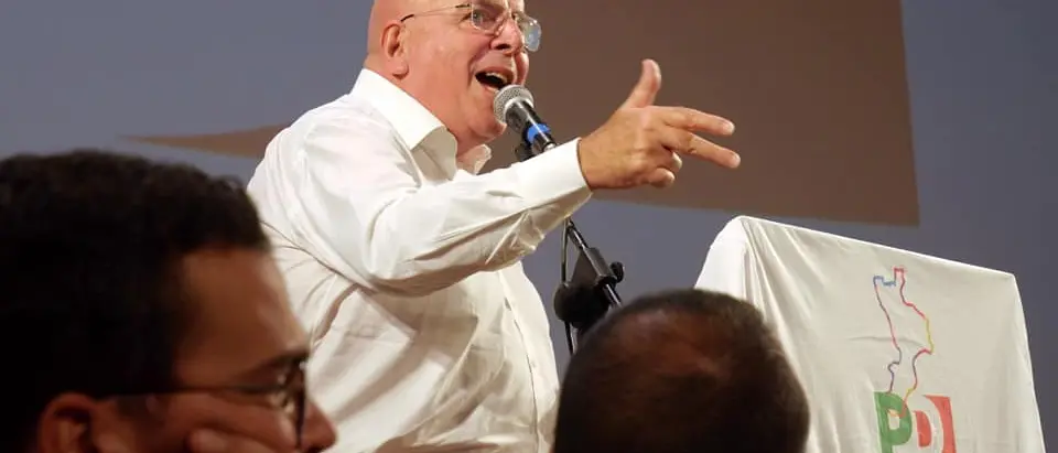 Oliverio: «Pd fuori dalla realtà». E critica il M5S dopo la disfatta di Lamezia