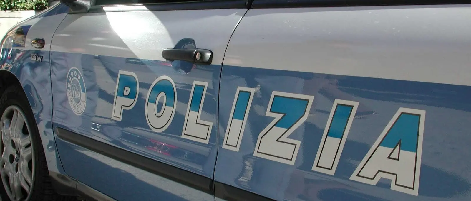 Immigrazione, maxi blitz in 23 province: scoperti falsi contratti e permessi irregolari anche in Calabria\n