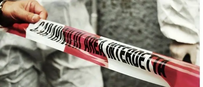 Donna di Roggiano Gravina trovata morta in casa: disposta l'autopsia