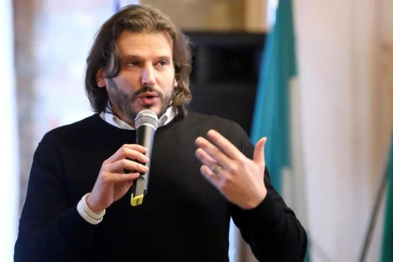 Lega, il fronte pro-Occhiuto prepara una lettera contro Invernizzi