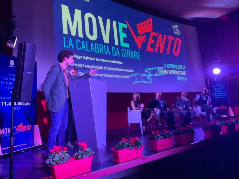 Il cinema calabrese “re per una notte”. Investimenti, futuro e un appello per Riace
