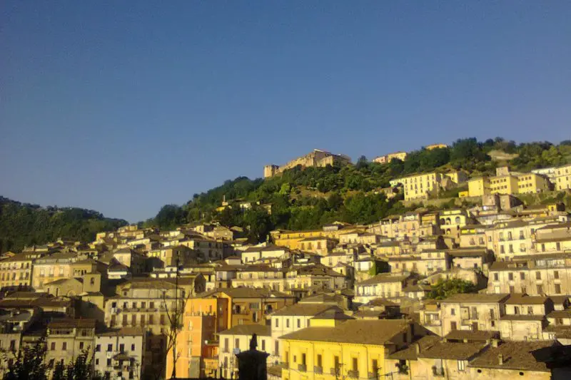 Oncologia e cura “dal basso”: nasce Onco med a Cosenza