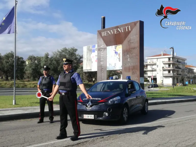 Nascondeva la cocaina nella canna fumaria: un arresto a Mirto Crosia