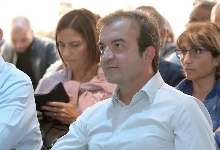 Mario Occhiuto: «Vado avanti nonostante minacce e ricatti»