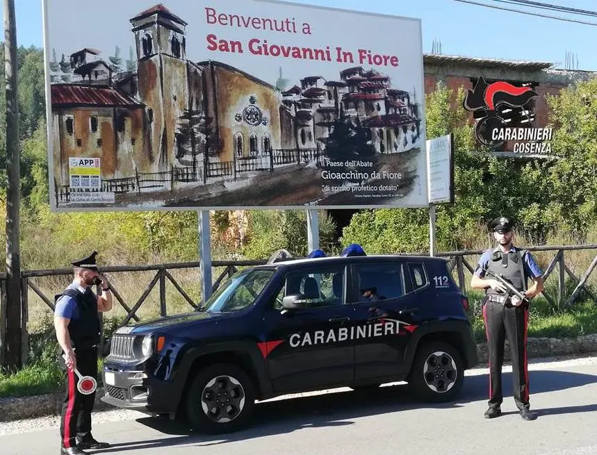 Spaccio di droga a San Giovanni in Fiore, arrestato un 25enne