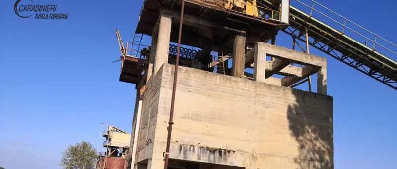 Crosia, carabinieri forestale sequestrano impianto lavaggio inerti