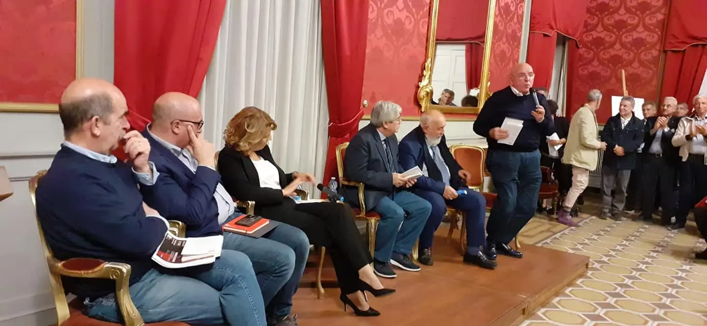 Oliverio conferma: «Mi candido per il bene della Calabria»