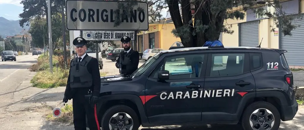 Pestano a sangue un uomo, tre arresti a Corigliano