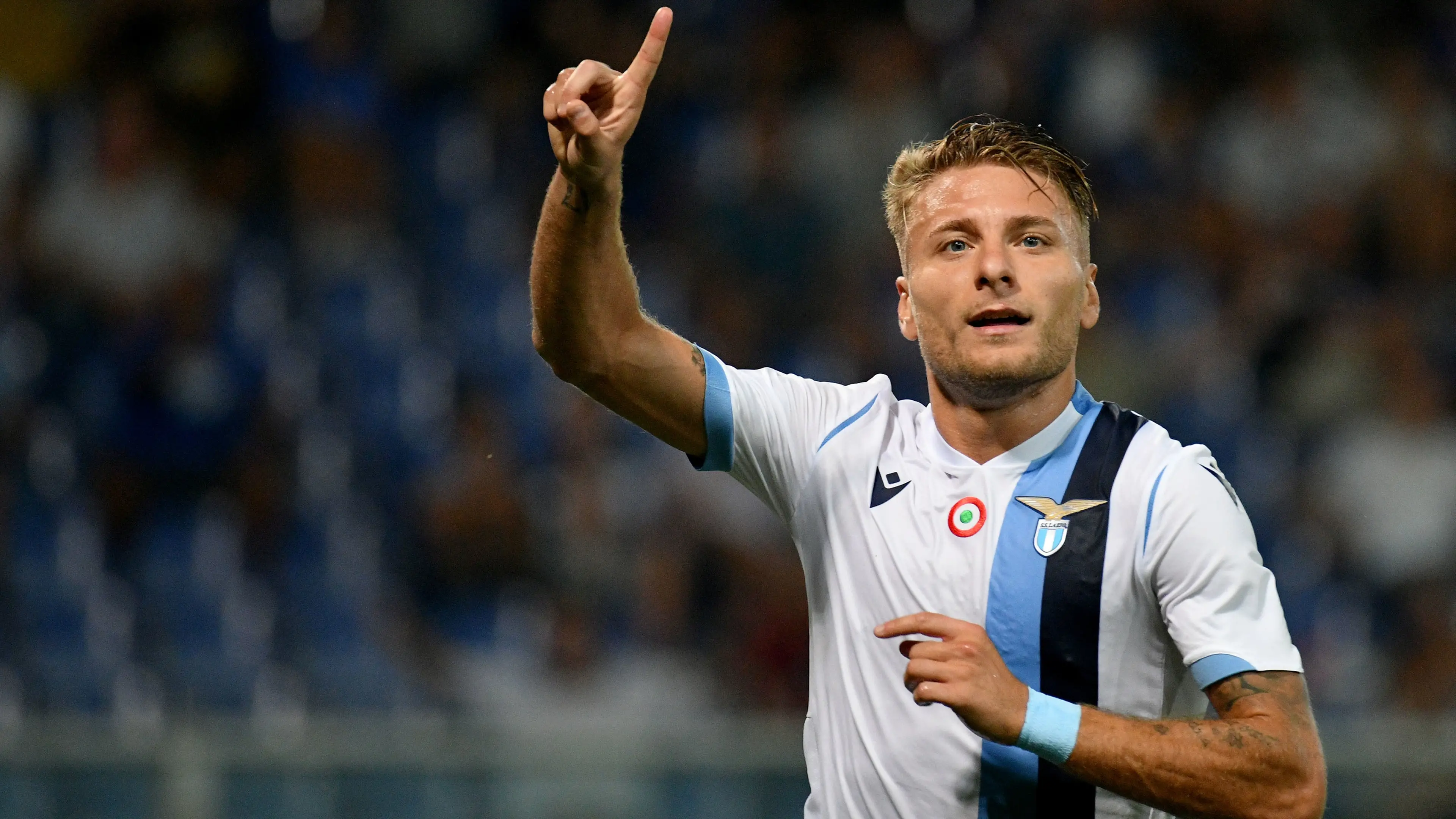 GENOA, ITALY - AUGUST 25: Ciro Immobile of SS Lazio celebrate a third goal with his team mates during the Serie A match between UC Sampdoria and SS Lazio at Stadio Luigi Ferraris on August 25, 2019 in Genoa, Italy. (Photo by Marco Rosi/Getty Images) , Getty Images