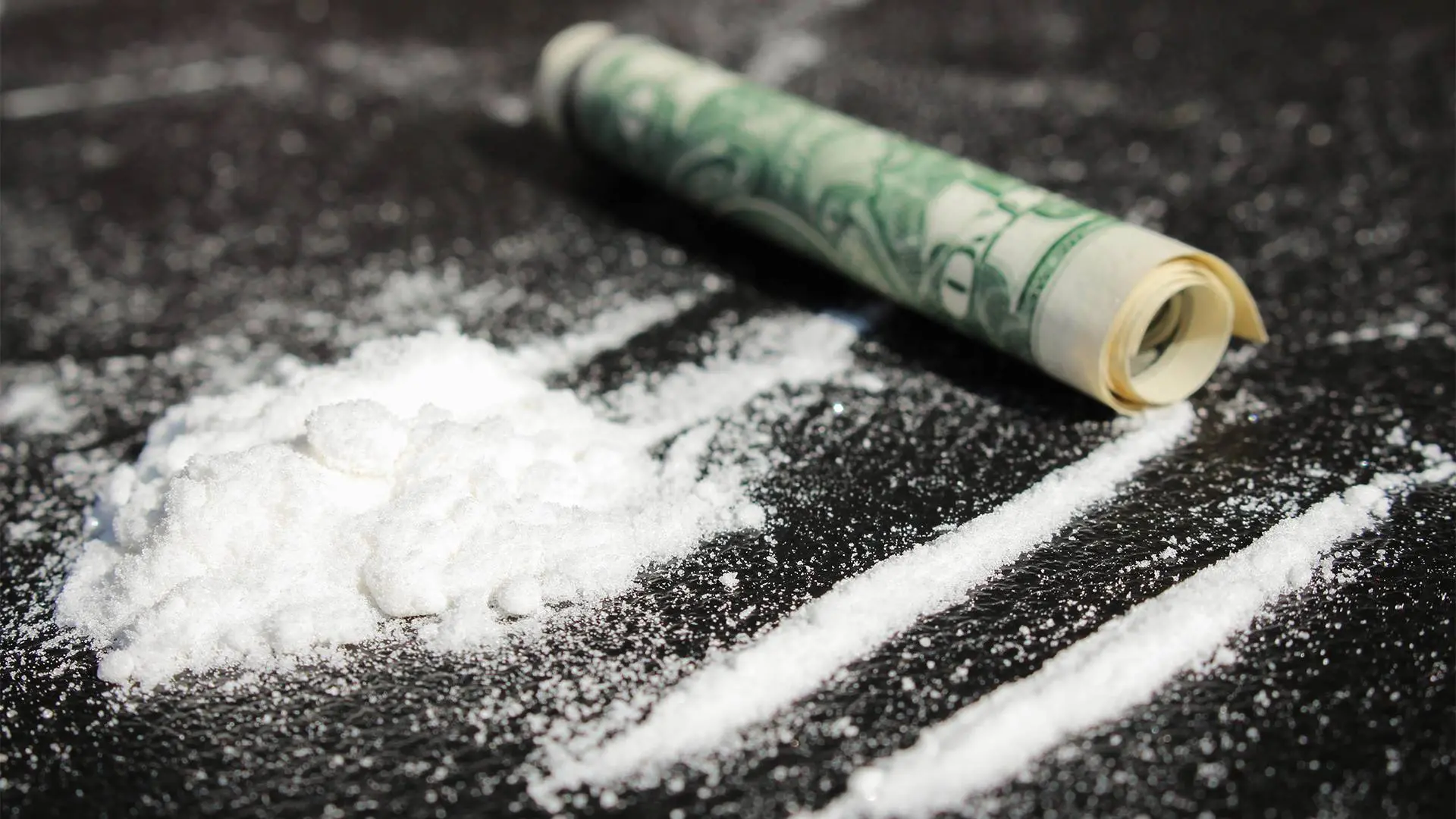 Droga sempre più in circolazione. E la criminalità aumenta i guadagni