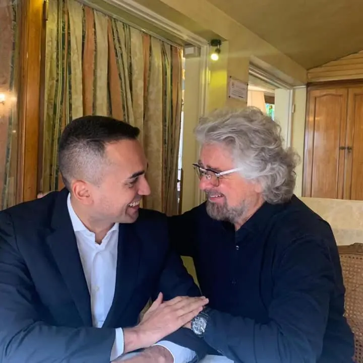 Grillo \"vota\" Conte. Pd verso Draghi. Incertezza nel centrodestra