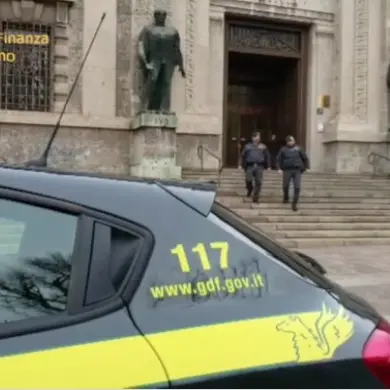 Bergamo, in manette due fratelli di Briatico: ecco le accuse della Finanza