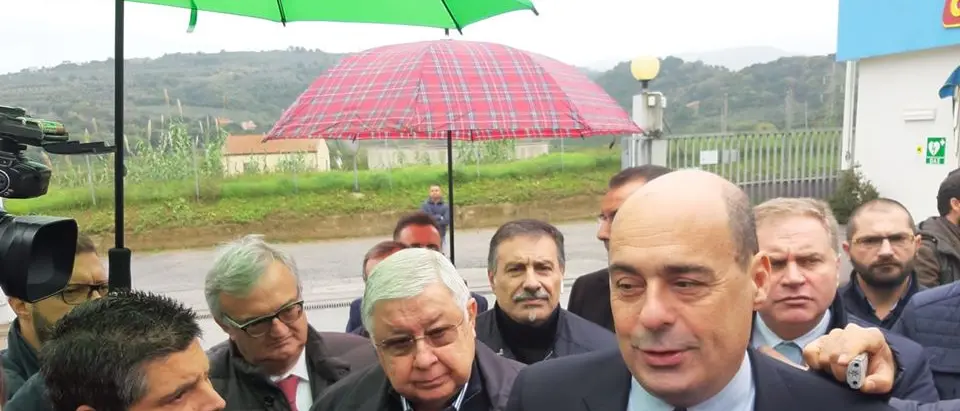 Zingaretti nell'azienda di Pippo Callipo: «E' l'uomo giusto per la Calabria»