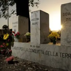 Melissa settant'anni dopo, la protesta dei contadini
