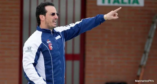 <p>Cosenza, la pallanuoto dal tetto d'Europa alla Serie B: «Noi lasciati soli, la città non è pronta per competere ad alti livelli»</p>