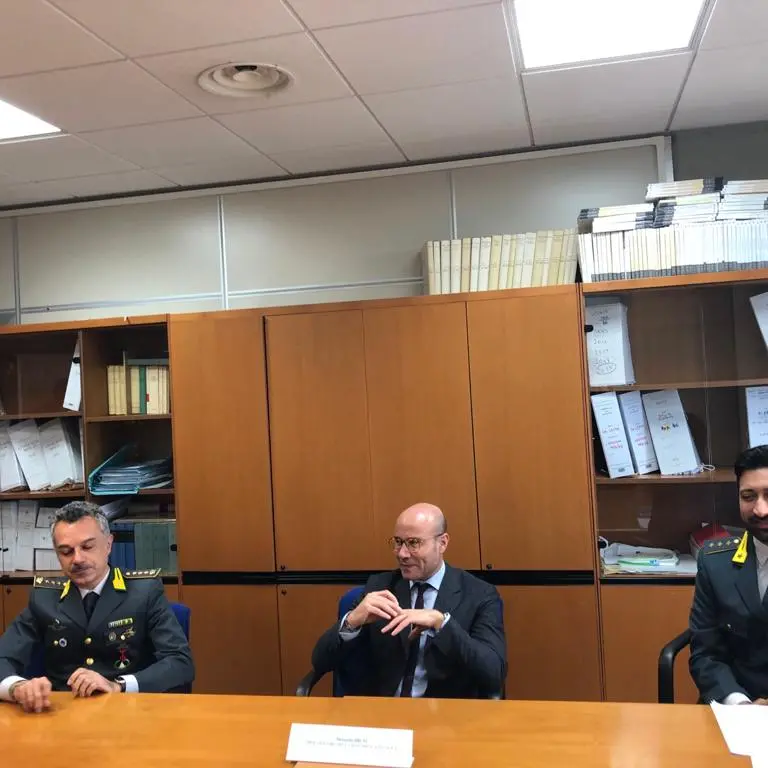 La Rupa nei guai, ecco cosa contestano all'ex consigliere regionale