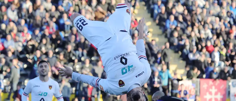 Cosenza, i precedenti della gara prenatalizia dal ritorno in Serie B