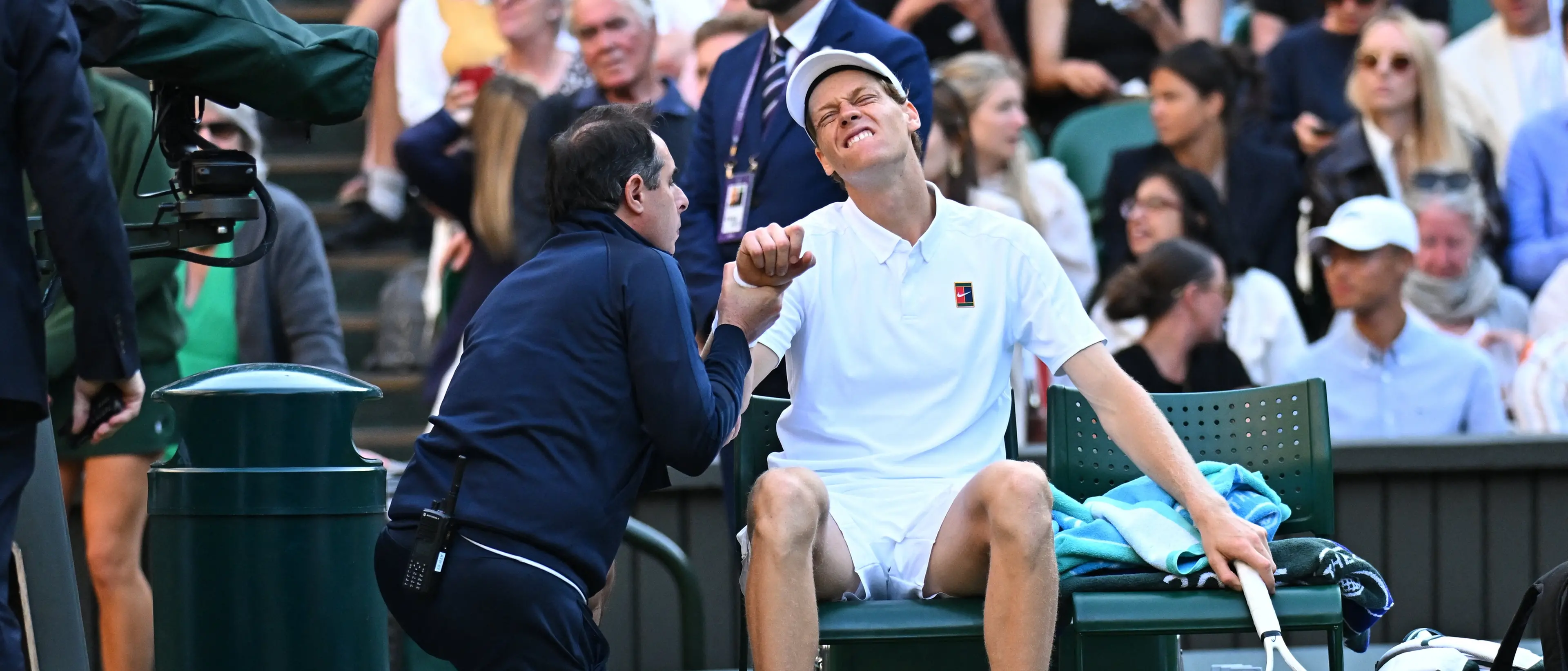 Tennis, Sinner annulla l'allenamento di oggi: a rischio i quarti con Shelton
